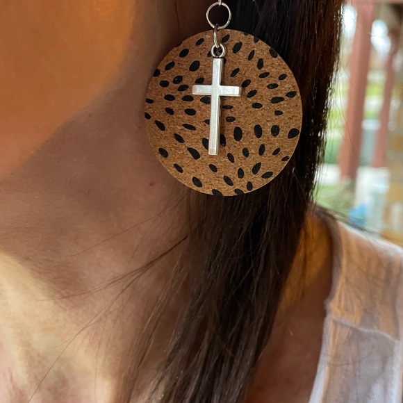 Cheetah Print Cork Accent With Cross Earrings - Picture 2 of 3
